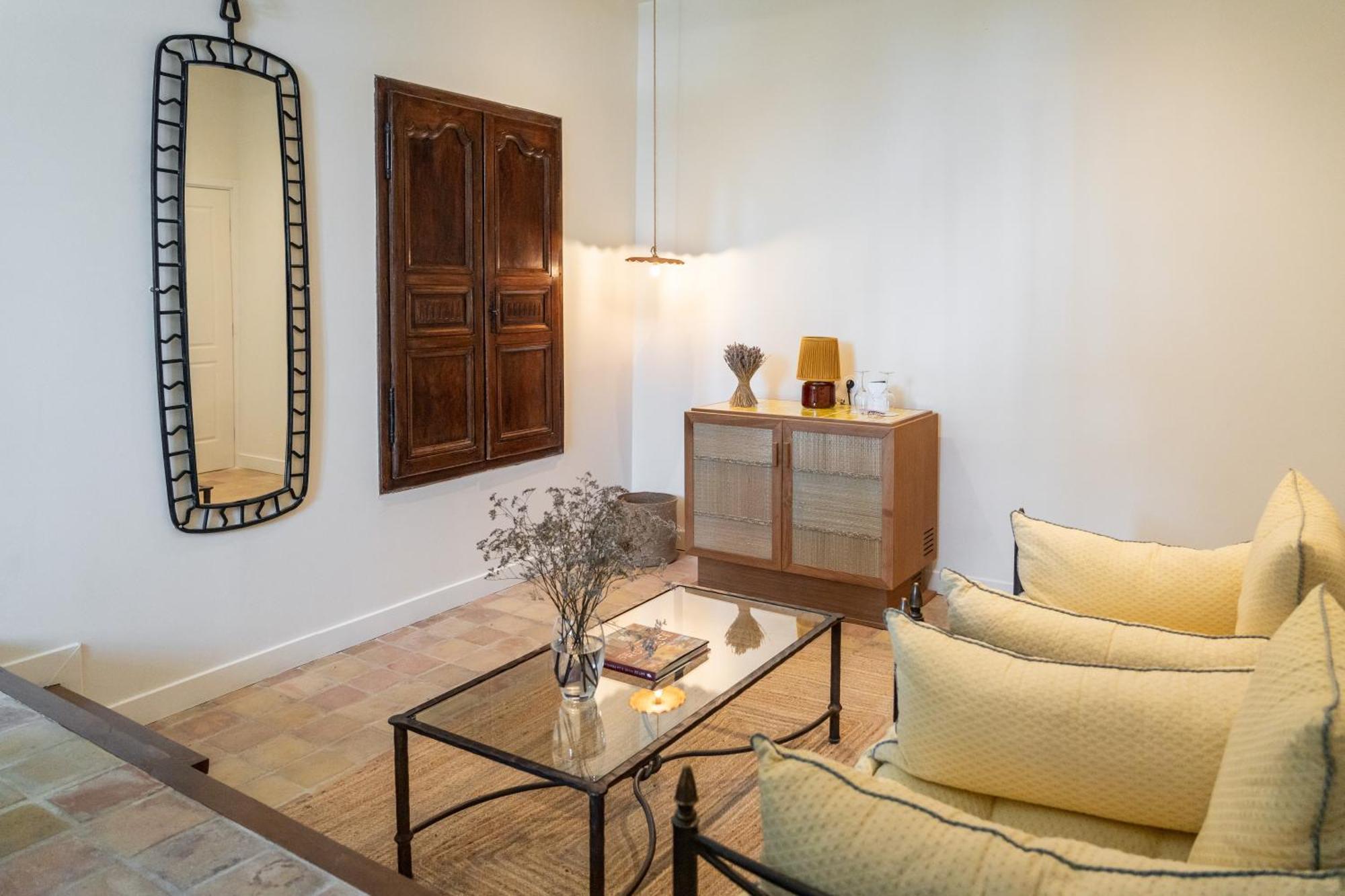 Chateau Les Crostes ロルグ 部屋 写真